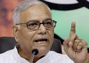 Yashwant Sinha smells another Spectrum scam