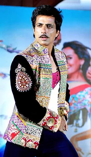Sonu Sood excited to resume Happy New Year shoot
