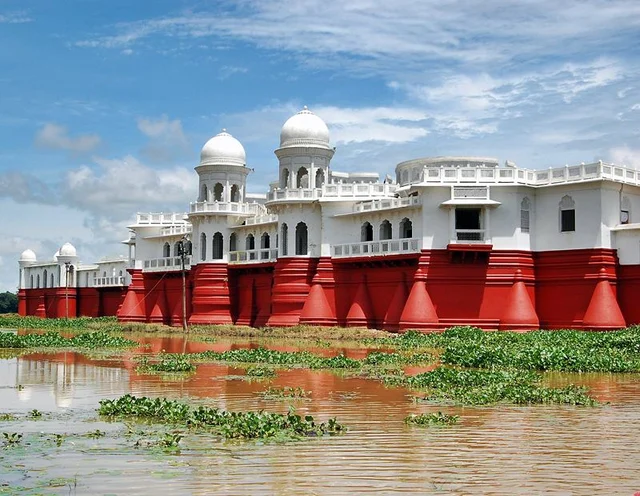 The magnificent Neer Mahal<br />Picture Credits: www.flickr.com