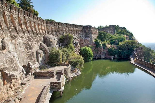 Gaumukh Reservoir<br />Picture credits: www.ixigo.com