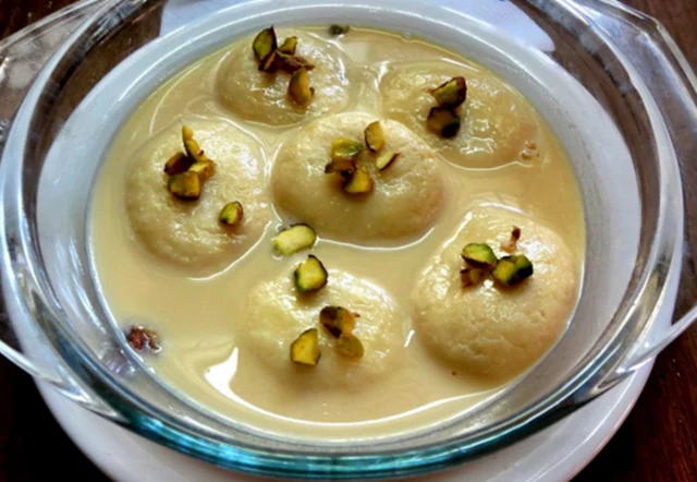 M.M. Mithaiwala<br />Picture credits: www.zomato.com