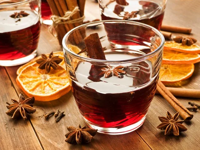 Mulled Wine<br />Picture credits: www.kitchenkapers.co.nz