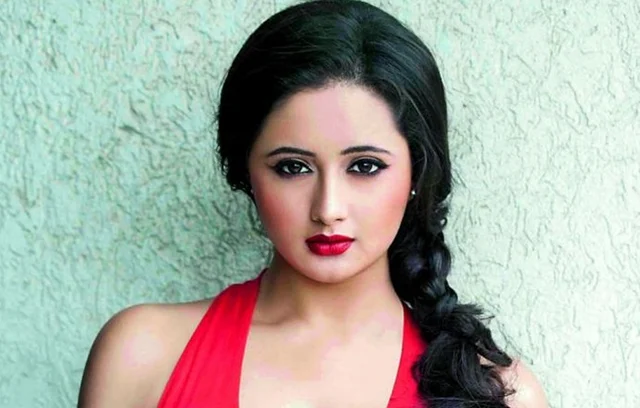 Here’s what TV stars love to eat during chilly winter days!