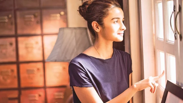 When Bollywood stars meet love
