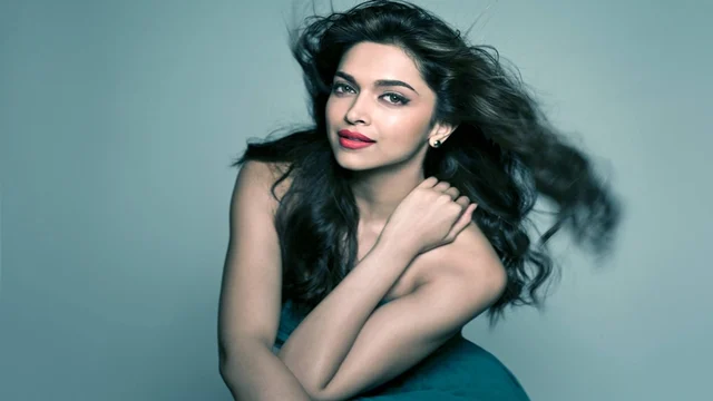 When Bollywood stars meet love