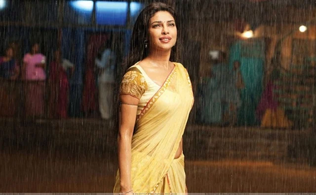 10 Bollywood divas teach you how to be SEXY in a SAREE this monsoon