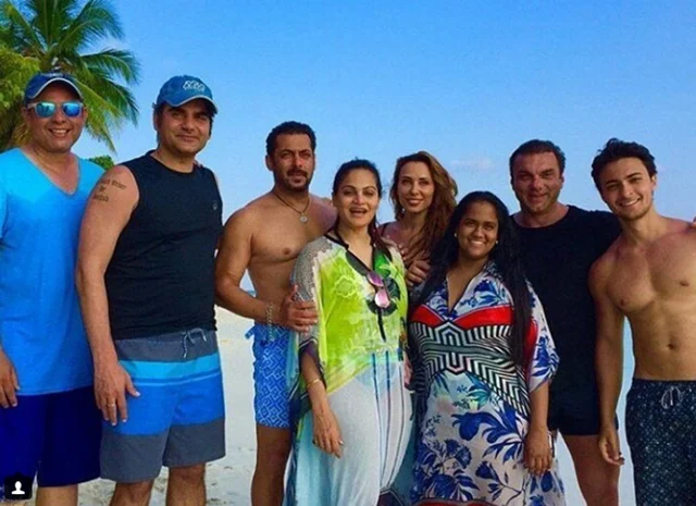 Many times Iulia Vantur was spotted with Salman Khan