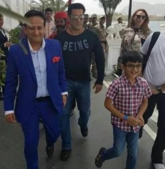 Many times Iulia Vantur was spotted with Salman Khan