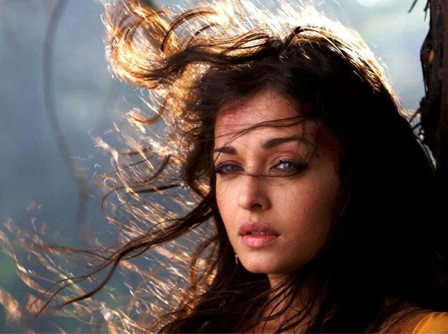 20 years in Bollywood: 10 roles of Aishwarya that made her a Bollywood superstar