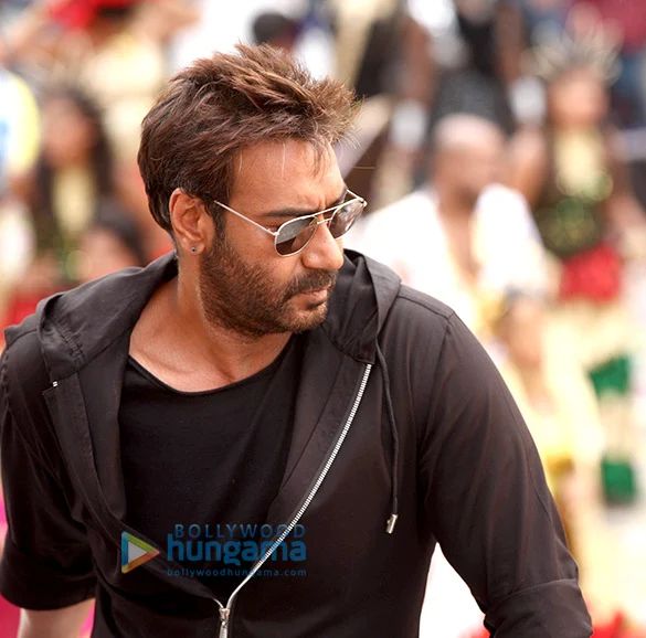 Check out: Golmaal Again cast shoots title track of the film in Hyderabad