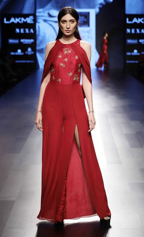 Model walks for Nachiket Barve