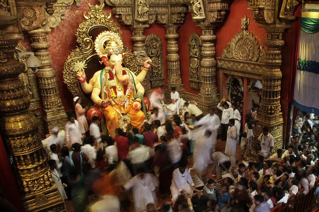 Ganesh Chaturthi 2017: Ganpati pandals in your smart phone