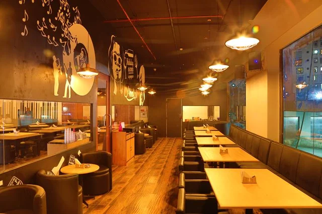 Hookah section