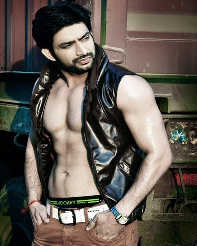 Aadesh Chowdhary