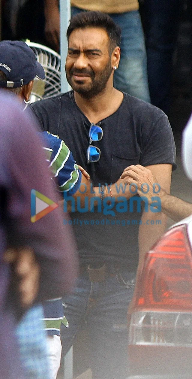 Total Dhamaal: Ajay Devgn, Madhuri Dixit, Esha Gupta and Riteish Deshmukh begin shoot in Mumbai
