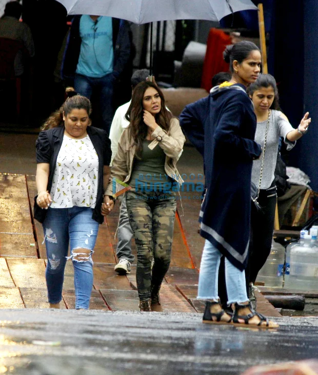 Total Dhamaal: Ajay Devgn, Madhuri Dixit, Esha Gupta and Riteish Deshmukh begin shoot in Mumbai