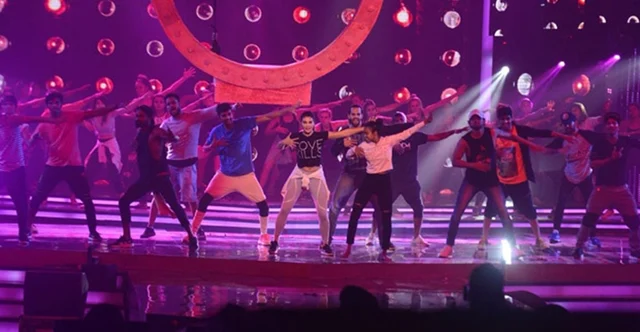 INSIDE pics and videos: Kareena Kapoor Khan, Madhuri Dixit, Jacqueline rehearse for Miss India 2018 finale
