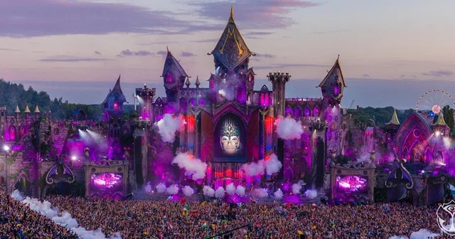 Tomorrowland! Groove to the world’s largest EDM fest