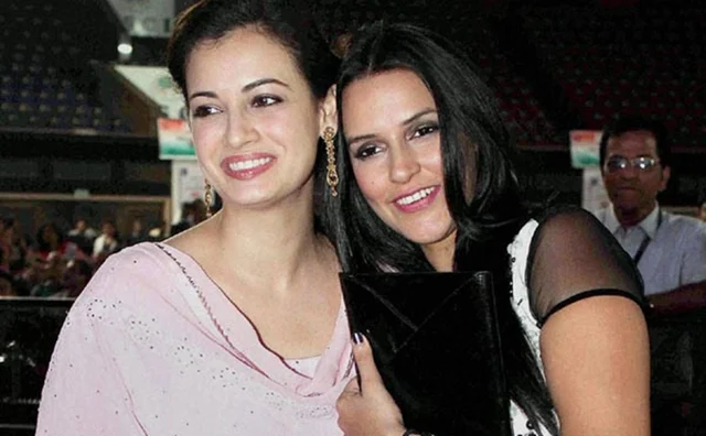 Mumbai : Bollywood actors Dia Mirza and Neha Dhupia during Rotary Club of Bombay’s WOW District Conference 2015 (DISCON) in Mumbai on Sunday. PTI Photo (PTI2_2_2015_000015A)