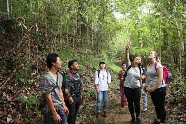 Learning about the Hmong and Karen hill tribes