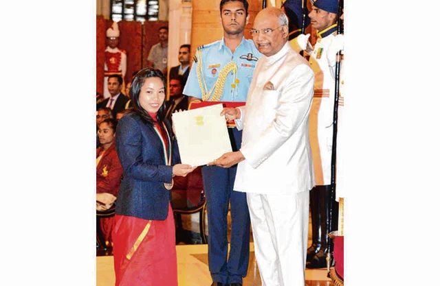 Virat Kohli, Mirabai Chanu bask in Khel Ratna glory