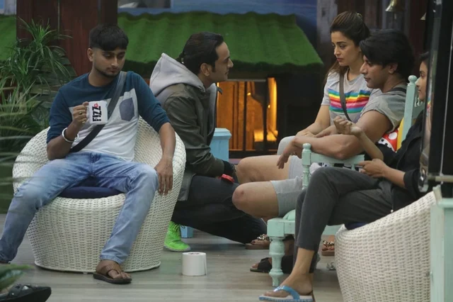 Bigg Boss 12 Day 11: Mastermind Vikas Gupta shows mirror to housemates, Romil-Nirmal’s feud with singles and more