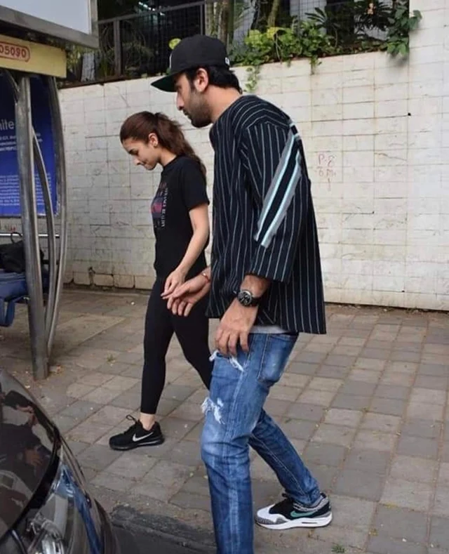 Photo By: Viral Bhayani