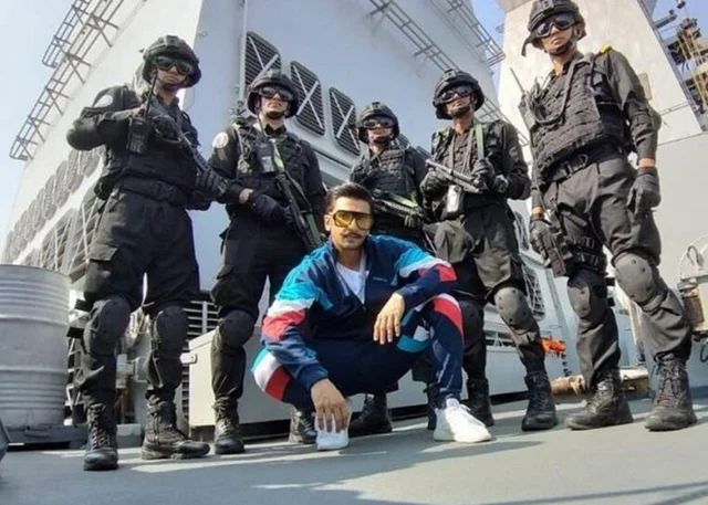 ‘Simmba’ duo Ranveer Singh and Rohit Shetty have a rendezvous with the Indian Navy