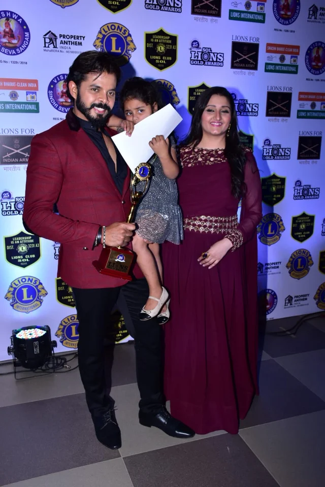 Sreesanth along with his wife Bhuvneshwari and daughter Sree Sanvika<br />Pic courtesy: Viral Bhayani