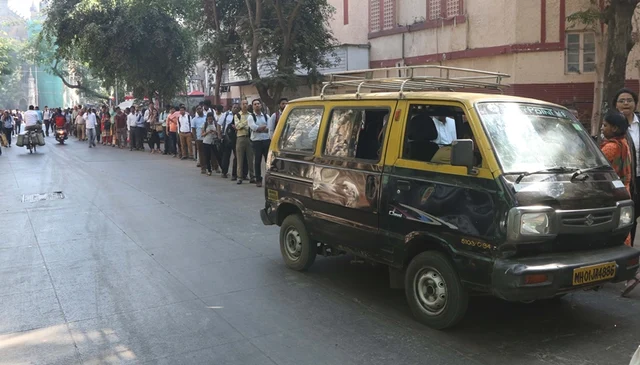 Mumbai: People wait for Taxi at Chattrapati Maharaj Shivaji Terminus due to indefinite strike by BEST employees, in Mumbai on Tuesday, January 08, 2019. (Photo by Bhushan Koyande)