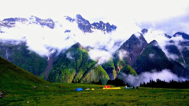 Disappointed by the Roopkund Trek ban: we’ve got you covered with these unique options