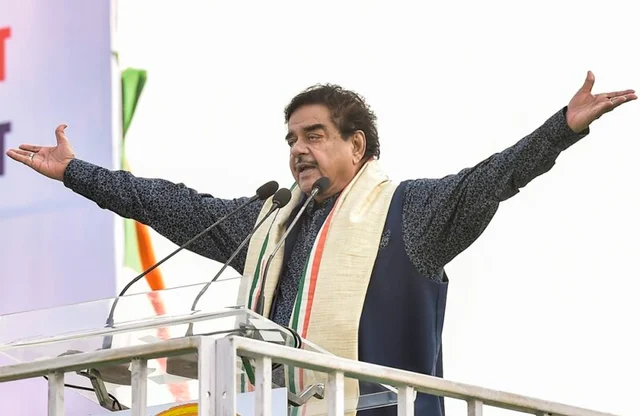 PTI Photo/Swapan Mahapatra