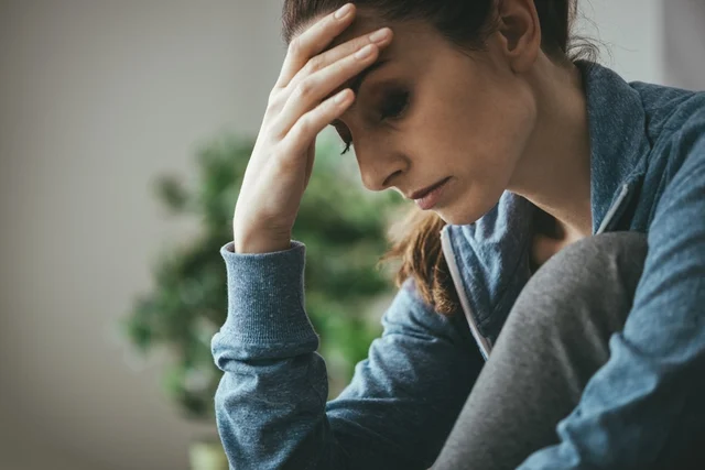 Agony Aunt: I am stuck between my boyfriend and BFFS