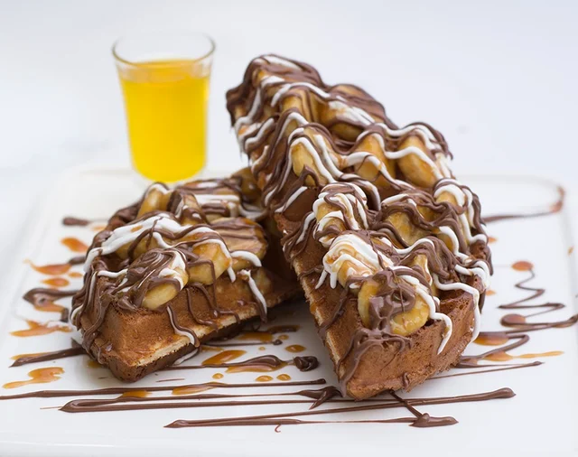 Banana Salted Caramel Waffle at House of Daaruwala