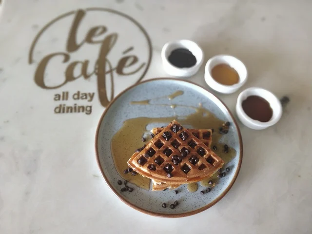 Le Cafe Waffles
