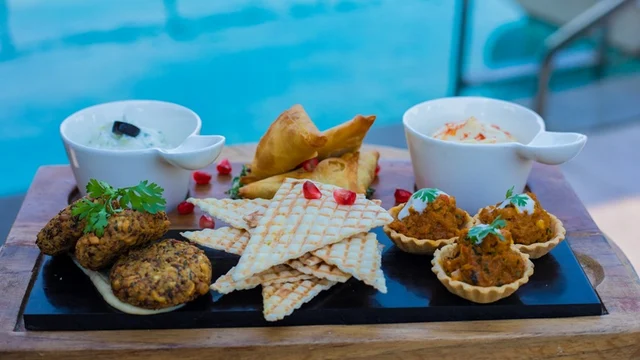 IPL 2019: From 60 percent off on every sixer to beer at Rs 12, amazing drinks and food deals in Mumbai