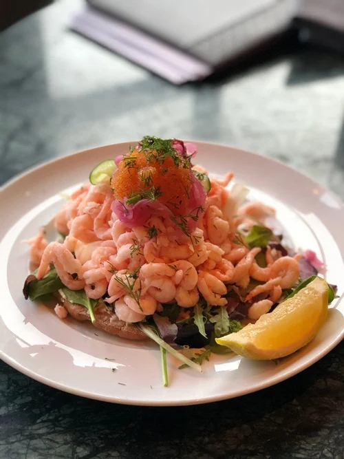 Famous shrimp sandwich