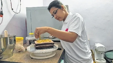 Indore pips Mumbai in midnight food cravings