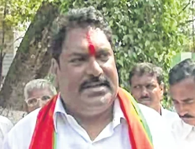 Sanjay Sadashiv Mandlik (Shiv Sena)
