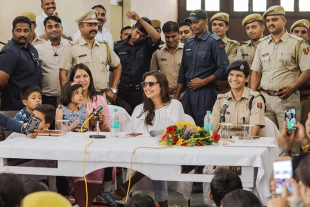 Rani Mukerji meets the police force at Kota while shooting for Mardaani 2