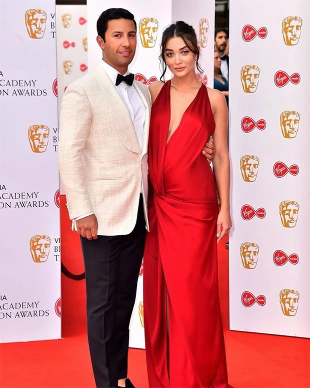 Pregnant Amy Jackson sizzles in a red gown at BAFTAs 2019
