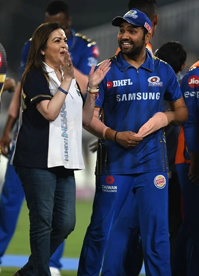 10 ecstatic pictures of Mumbai Indians’ 4th IPL title triumph after thrilling victory over Chennai Super Kings