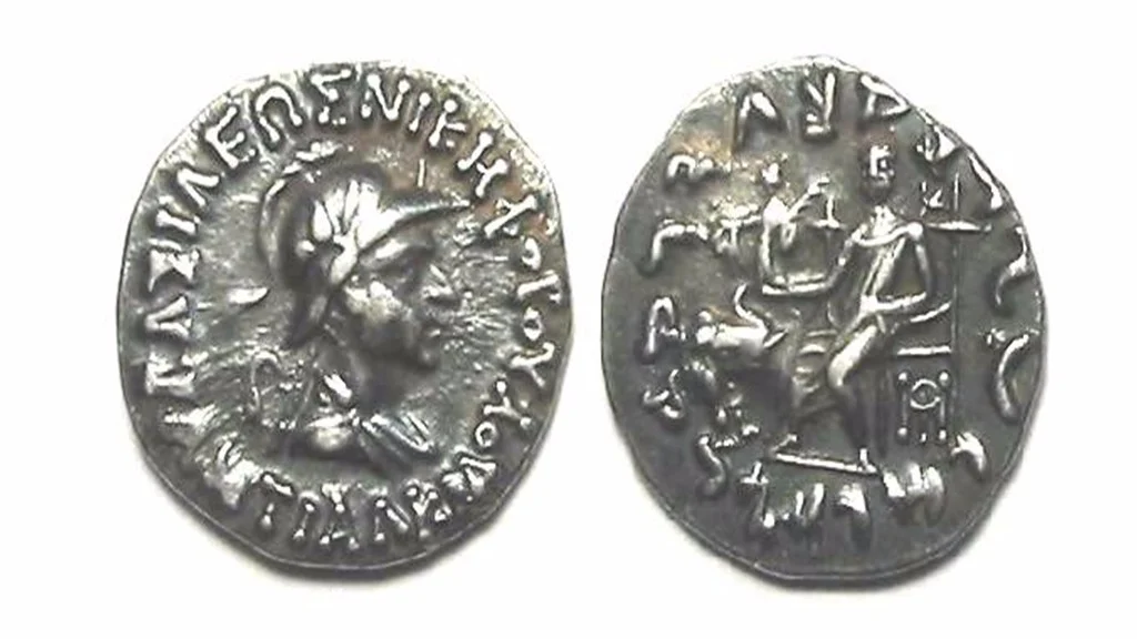 A Silver drachm coin from 145-135 BCE with Antialkidas’ head 