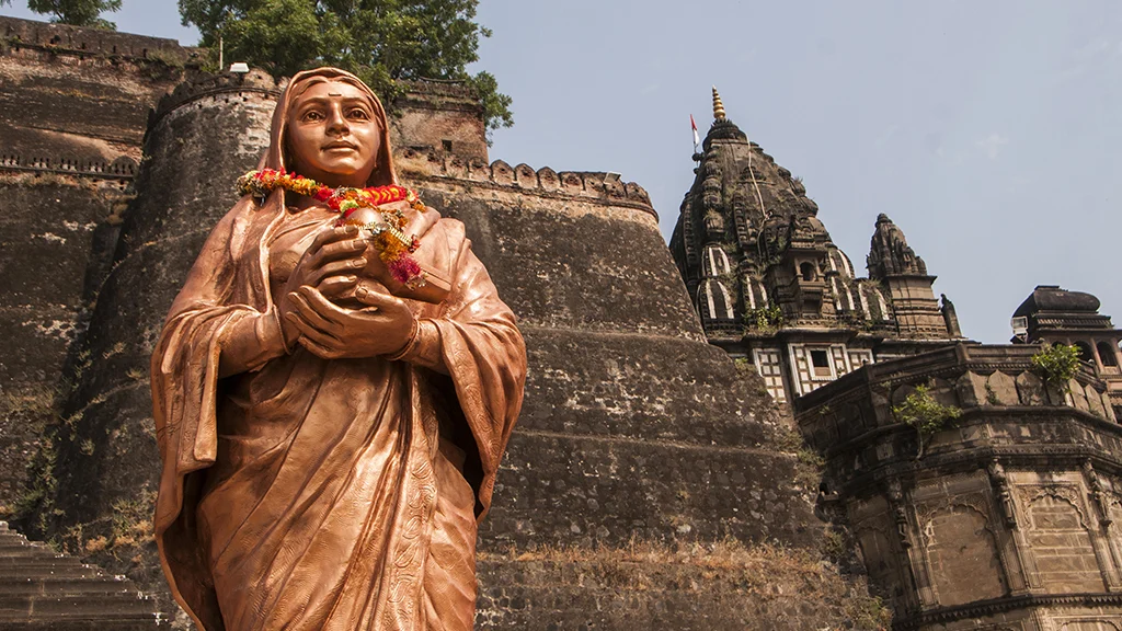 Statue of Ahilyabai Holkar