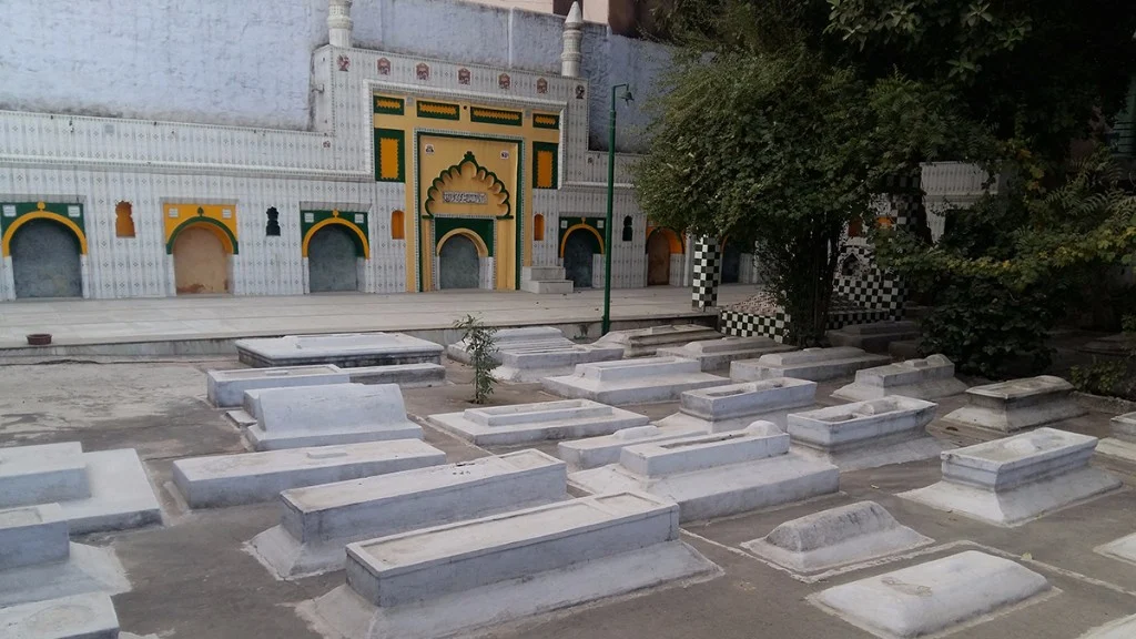 Hijro’n ki Khanqah – Now a graveyard