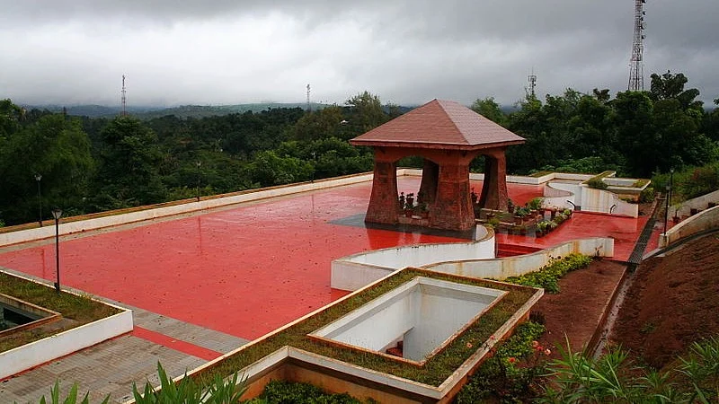 Tomb of Pazhassi Raja, Wayanad 