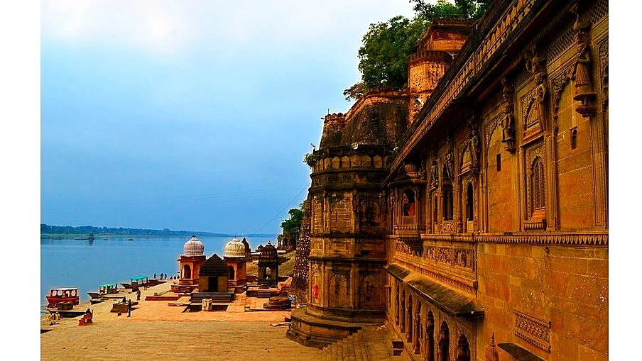 Maheshwar fort on the bank of Narmada River, Madhya Pradesh