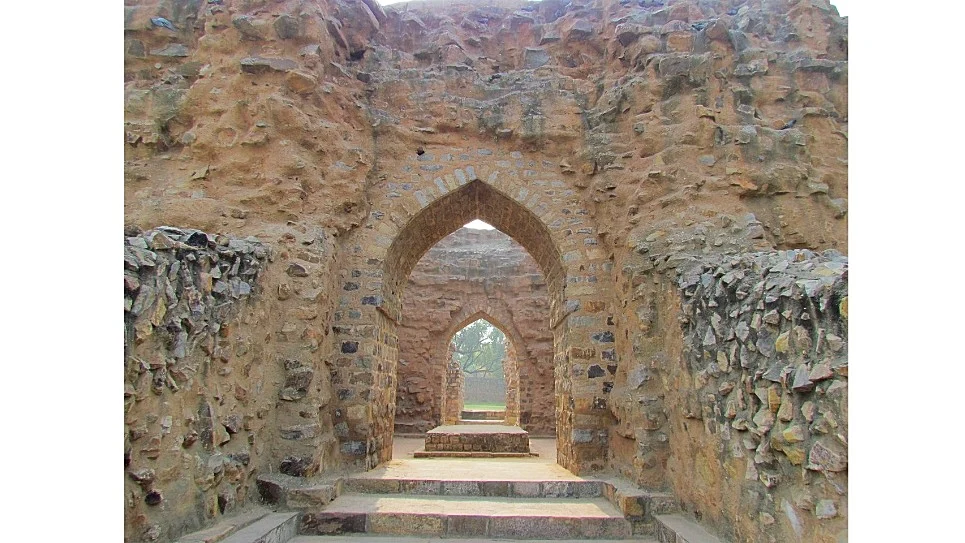 Tomb of Allaudin Khilji in Qutb Complex