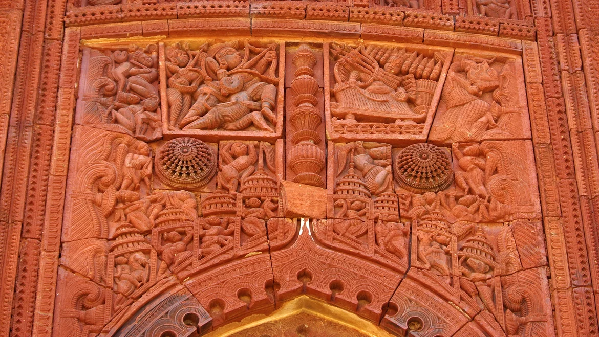 Plaque with the battle between Ram and Ravana
