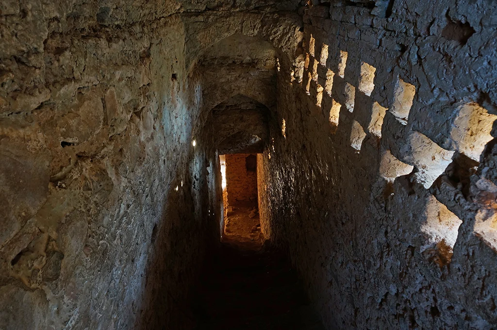Staircase with ventilators, New Fort
